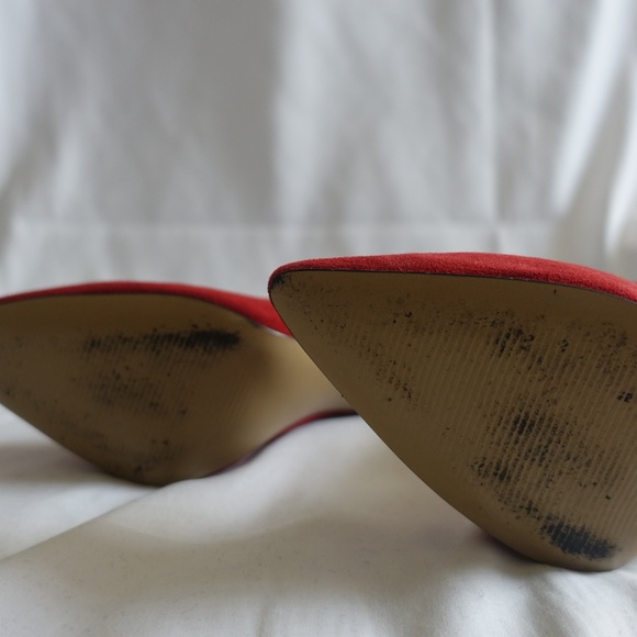 Nine West Felycia Pump with Zipper Detail - Picture 4 of 4